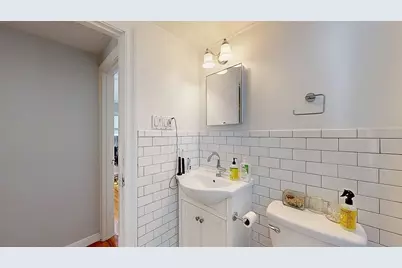 28 Walworth St, Worcester, MA 01602 - Photo 19