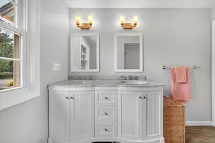 5 Weybridge Ln, Hopkinton, MA 01748 - Photo 9