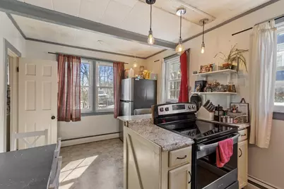 100 Burncoat St, Worcester, MA 01605 - Photo 31