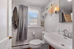 100 Burncoat St, Worcester, MA 01605 - Photo 35
