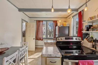 100 Burncoat St, Worcester, MA 01605 - Photo 33