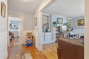 100 Burncoat St, Worcester, MA 01605 - Photo 13