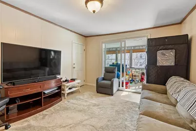 100 Burncoat St, Worcester, MA 01605 - Photo 23