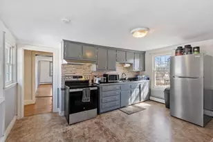 100 Burncoat St, Worcester, MA 01605 - Photo 31