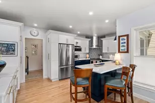 34 Martingale, Andover, MA 01810 - Photo 7