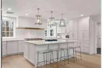 389 Grove St, Needham, MA 02492 - Photo 11
