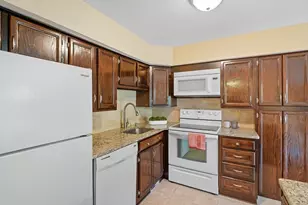 98 Fuller St, Ludlow, MA 01056 - Photo 11