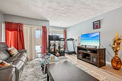 100 Merrimack Ave #9, Dracut, MA 01826 - Photo 5