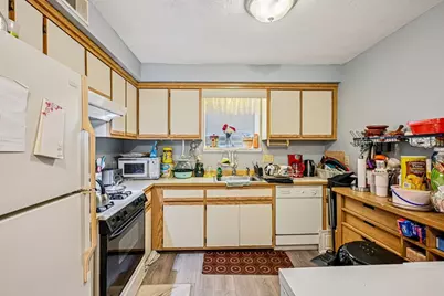 100 Merrimack Ave #9, Dracut, MA 01826 - Photo 11