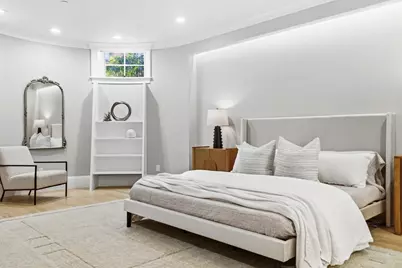 131 Saint Botolph St #1, Boston, MA 02115 - Photo 15