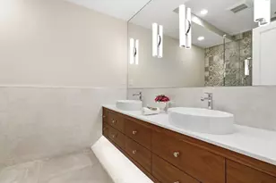 131 St Botolph St, Boston, MA 02115 - Photo 19