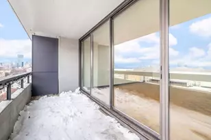 566 Commonwealth, Boston, MA 02215 - Photo 15