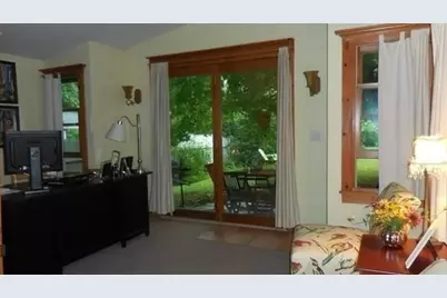 46 Chestnut Street, East Longmeadow, MA 01028 - Photo 11