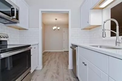 14 Maple Crest Cir #I, Holyoke, MA 01040 - Photo 5