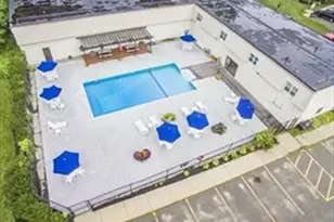 14 Maple Crest Cir, Holyoke, MA 01040 - Photo 11