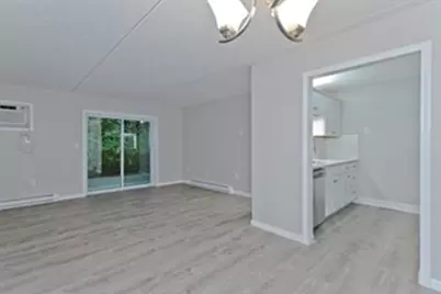 14 Maple Crest Cir #I, Holyoke, MA 01040 - Photo 7