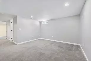 235 Starling Rd, Springfield, MA 01119 - Photo 23