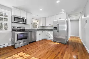 235 Starling Rd, Springfield, MA 01119 - Photo 7