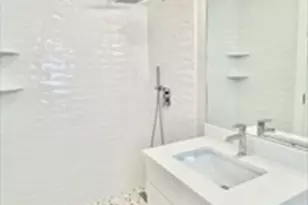 15 Yuill Cir, Boston, MA 02136 - Photo 5