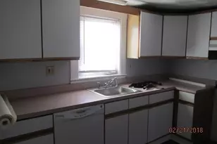 53 Pearl St, Melrose, MA 02176 - Photo 7