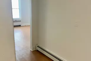 187 White St, Lowell, MA 01854 - Photo 7