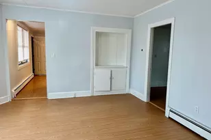 187 White St, Lowell, MA 01854 - Photo 11