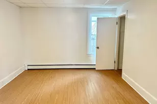 187 White St, Lowell, MA 01854 - Photo 21