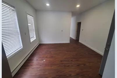 97 High St, Haverhill, MA 01832 - Photo 9