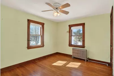 26 Mechanic St, Holliston, MA 01746 - Photo 19