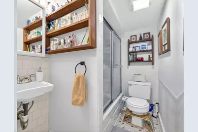 52 Temple Street, Boston, MA 02114 - Photo 29