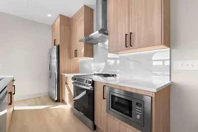 453 Franklin #303, Melrose, MA 02176 - Photo 3