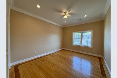 473 Revere Beach Pkwy, Revere, MA 02151 - Photo 17