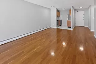 530 Willard, Quincy, MA 02169 - Photo 3