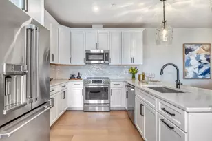 62 Foundry St, Wakefield, MA 01880 - Photo 5