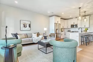 62 Foundry St, Wakefield, MA 01880 - Photo 7