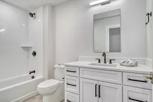 62 Foundry St, Wakefield, MA 01880 - Photo 15