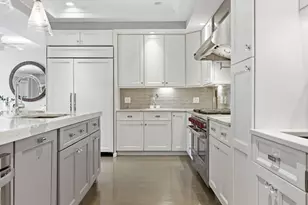 621 E 1st St, Boston, MA 02127 - Photo 9