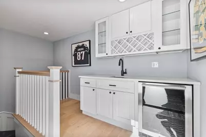 613 E 6th St #3, Boston, MA 02127 - Photo 31