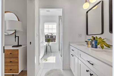 613 E 6th St #3, Boston, MA 02127 - Photo 23