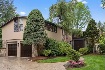 133 Oak Hill St, Newton, MA 02459 - Photo 1