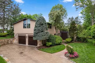 133 Oak Hill St, Newton, MA 02459 - Photo 27