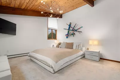 133 Oak Hill St, Newton, MA 02459 - Photo 13