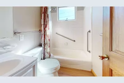 12 Lyman St #1, Waltham, MA 02452 - Photo 5