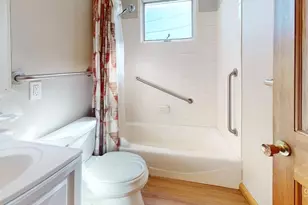 12 Lyman St, Waltham, MA 02452 - Photo 5