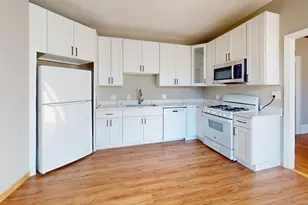 12 Lyman St, Waltham, MA 02452 - Photo 5