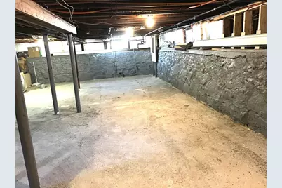 13 Caswell Ave, Methuen, MA 01844 - Photo 33
