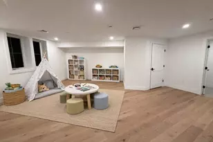 6 Elm St, Newton, MA 02465 - Photo 21