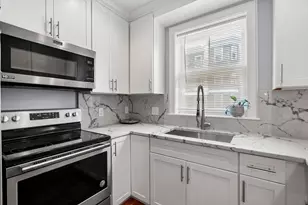 14 Farragut Ave, Somerville, MA 02144 - Photo 5