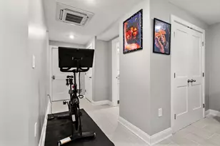 14 Farragut Ave, Somerville, MA 02144 - Photo 21