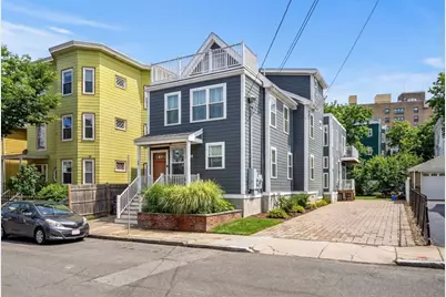 14 Farragut Ave. #1, Somerville, MA 02144 - Photo 1